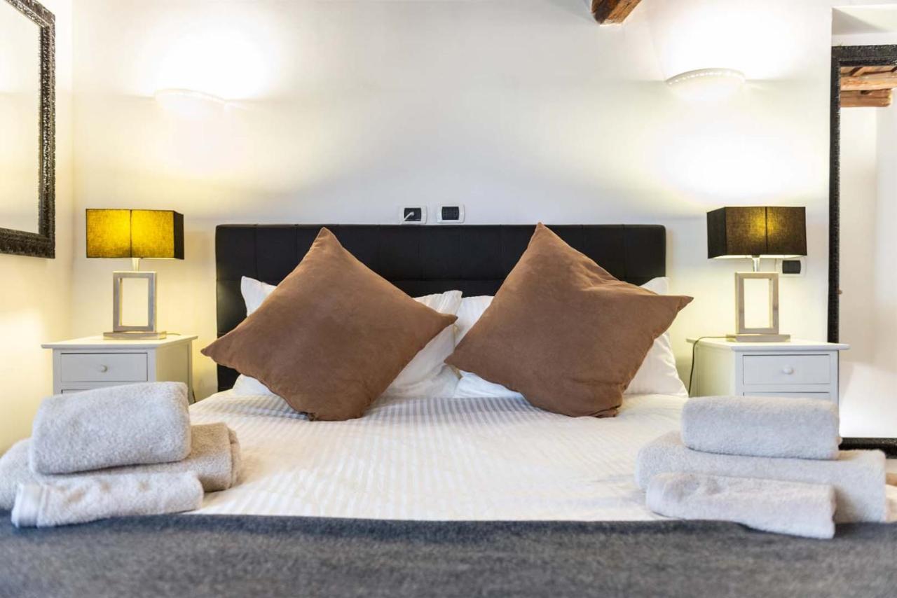 Deza Cozy Place In Monti Рим Екстер'єр фото