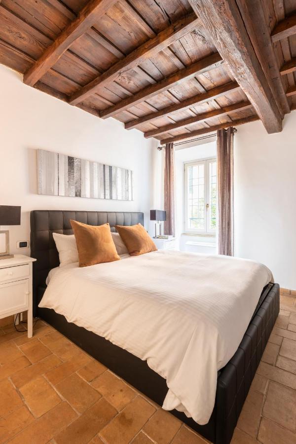 Deza Cozy Place In Monti Рим Екстер'єр фото